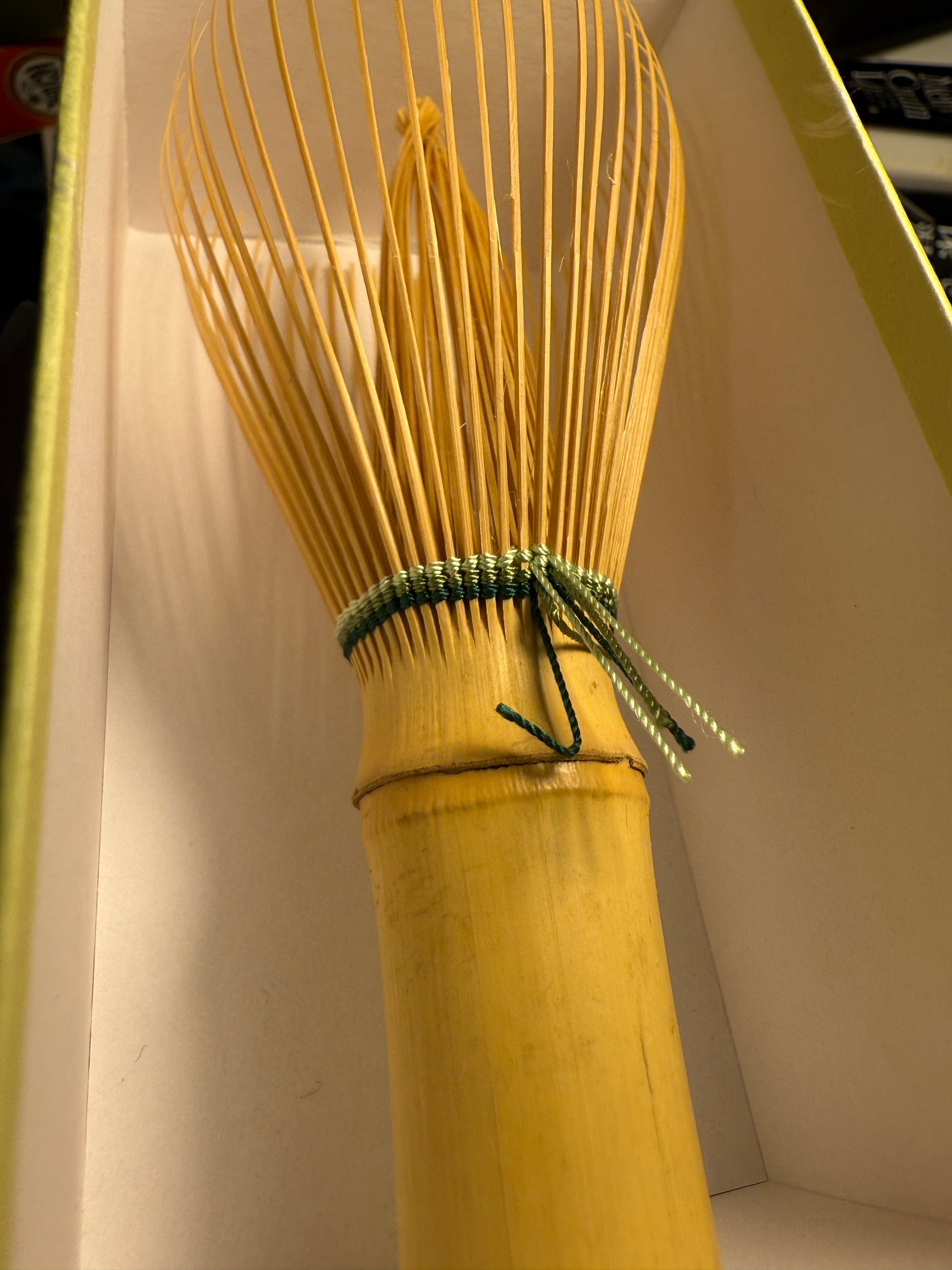 Tango Tanimura -Shin White Bamboo - Takayama Japanese Chasen (Green)