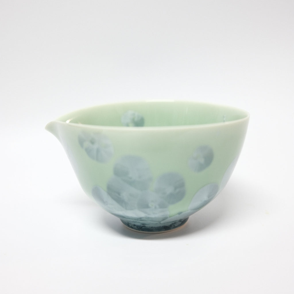 Chawan Kiwakoto by Toun K - Kyo & Kiyomizu Ware | Katakuchi - Crystal Glazed Jade Green