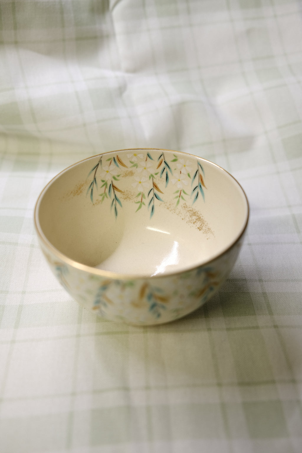 Chawan Kyoyaki ware - USED (Vintage) - Willow white flowers