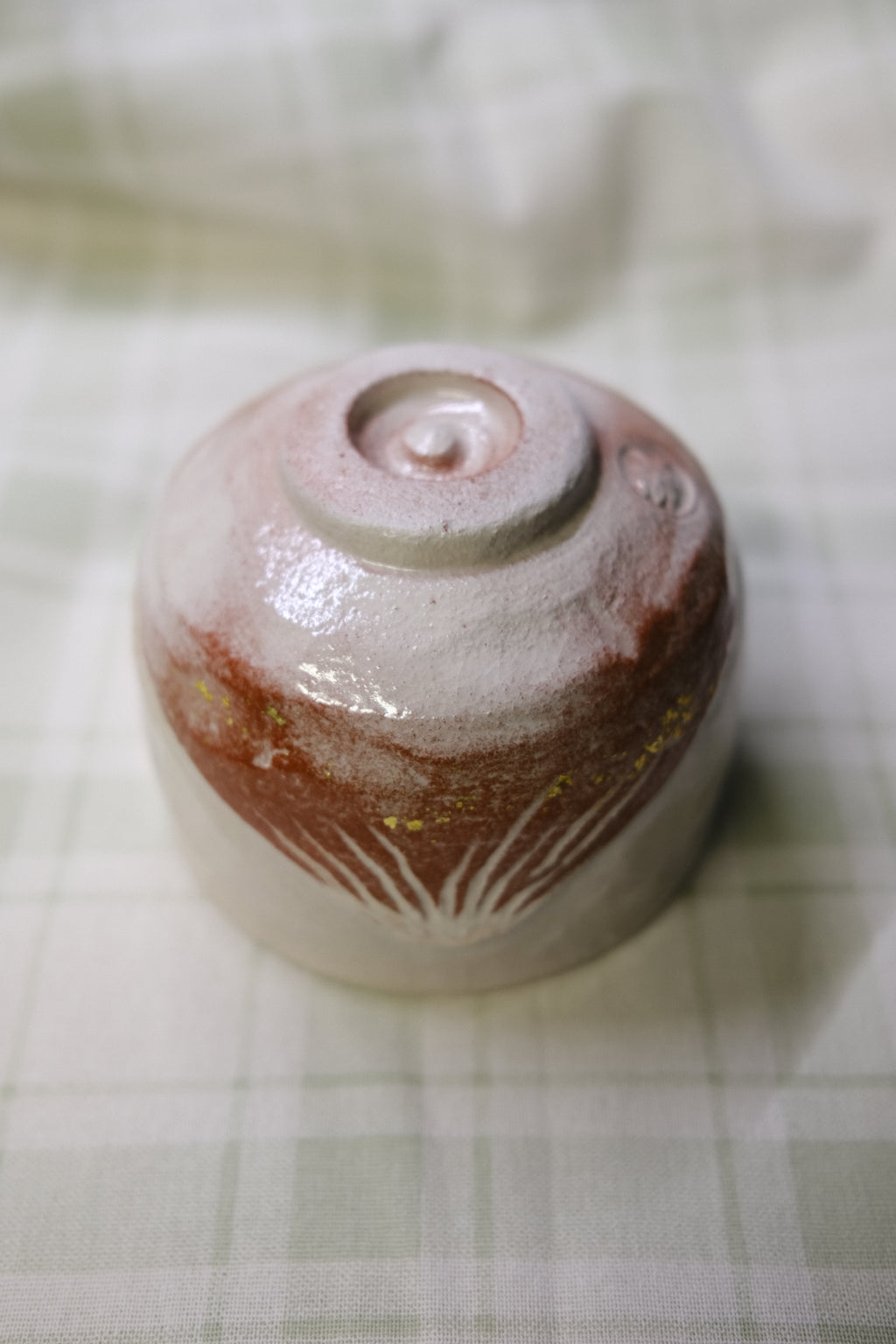 Raku- Mount Fuji White