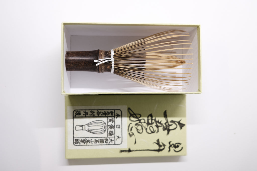 Tango Tanimura -Shin White Bamboo - Takayama Japanese Chasen (WHITE) thread